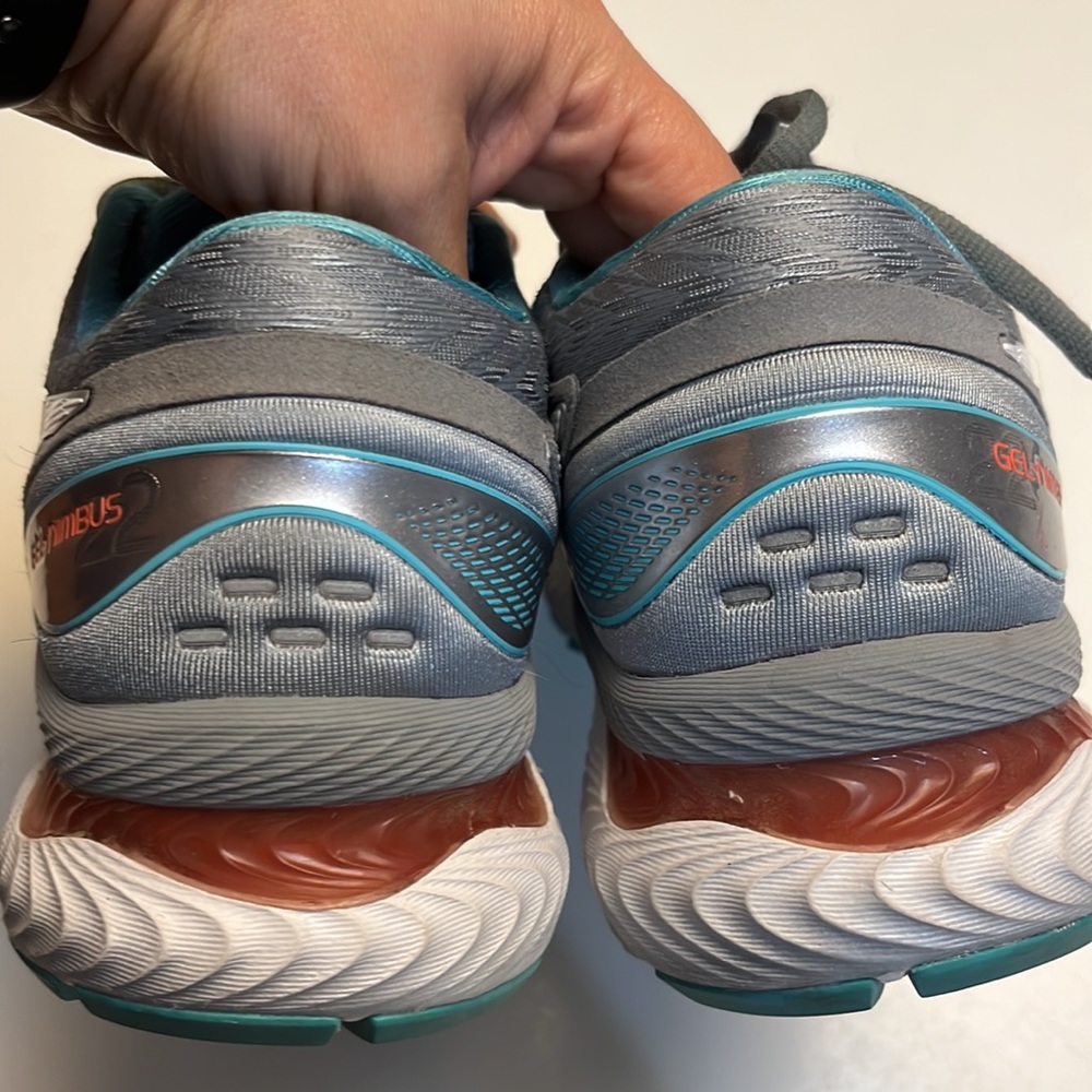 ASICS size 6 - Picture 5 of 5